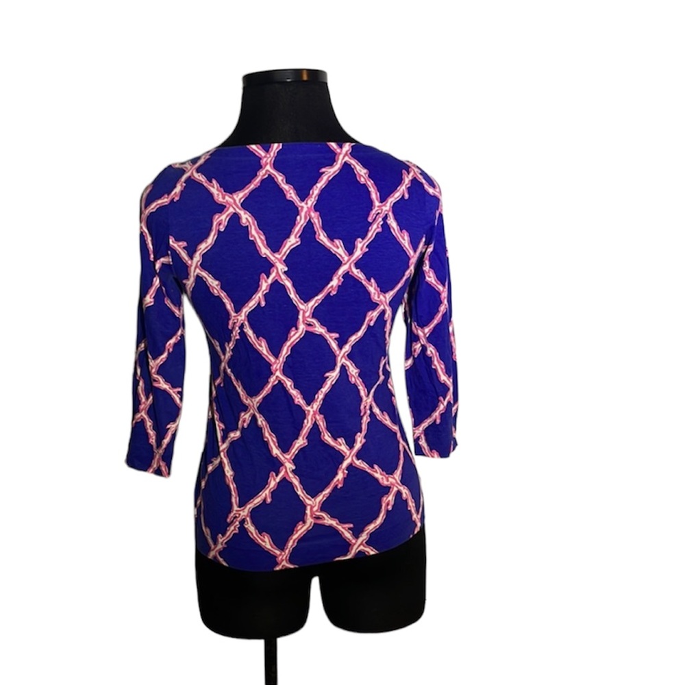 Lilly Pulitzer blue with pink shirt. Size M - Picture 9 of 9